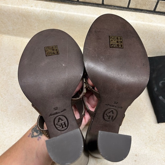 ASH Gold Studded/beaded Brown Leather Block Heels Strappy Sandals Sz 6.5 New - Picture 5 of 15